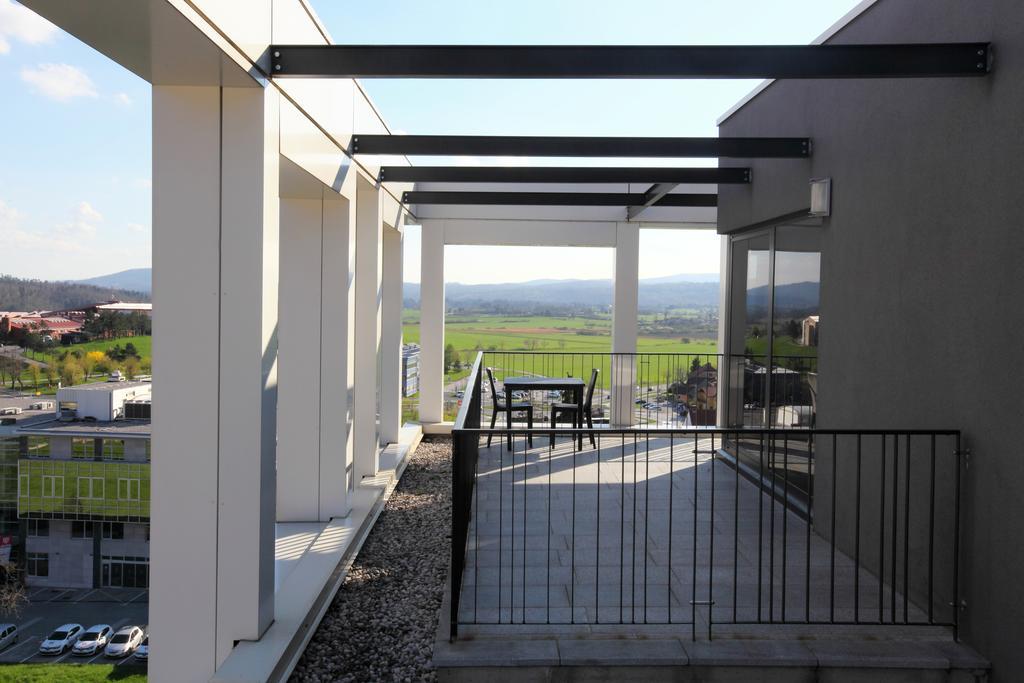 Hotel Kras Postojna Exterior photo